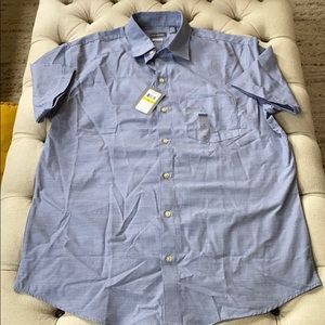 NWT Men’s SS Classic Fit Van Heusen Button down